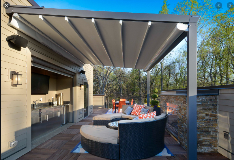 Outdoor pergola with a design of character