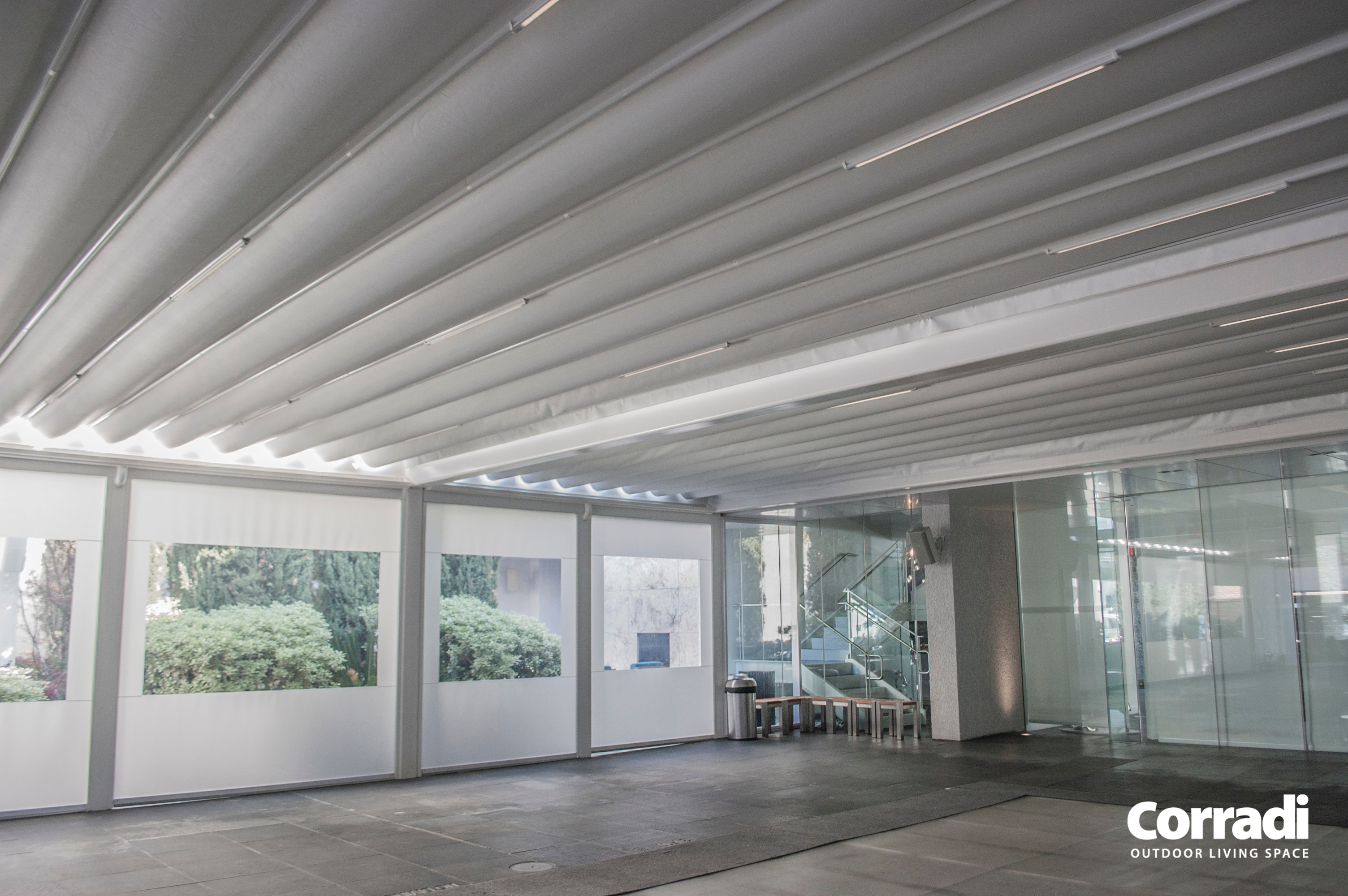 Electric pergola cover systems: maximum customization with textures and colors